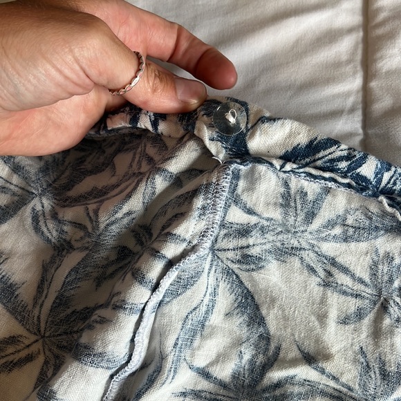 urban outfitters BDG size small palm tree wrap skirt - Picture 5 of 7